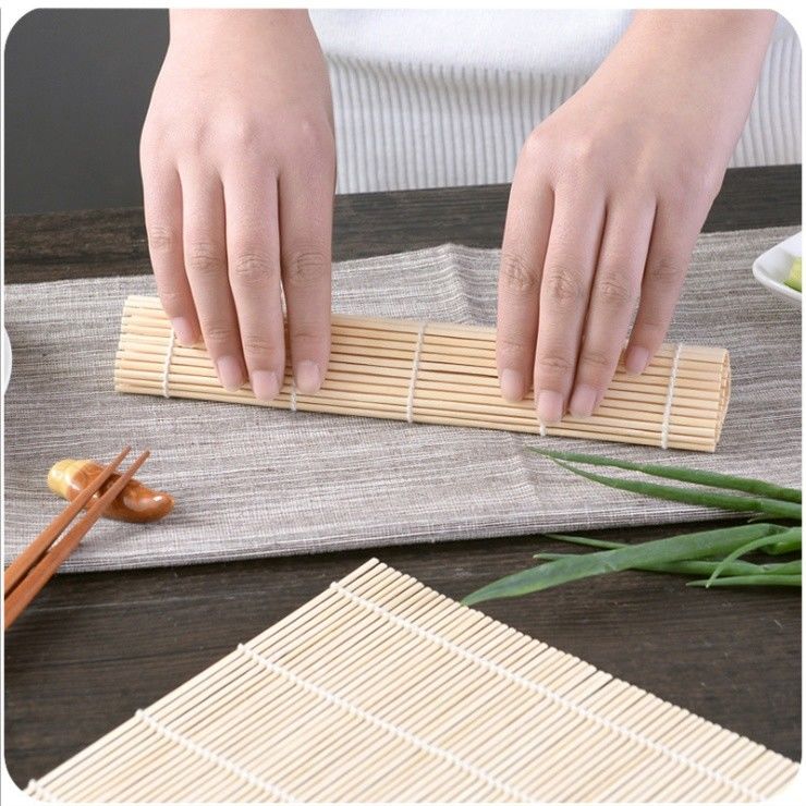 Household Natural Green Biodegradable Sushi Bamboo Rolling Mat